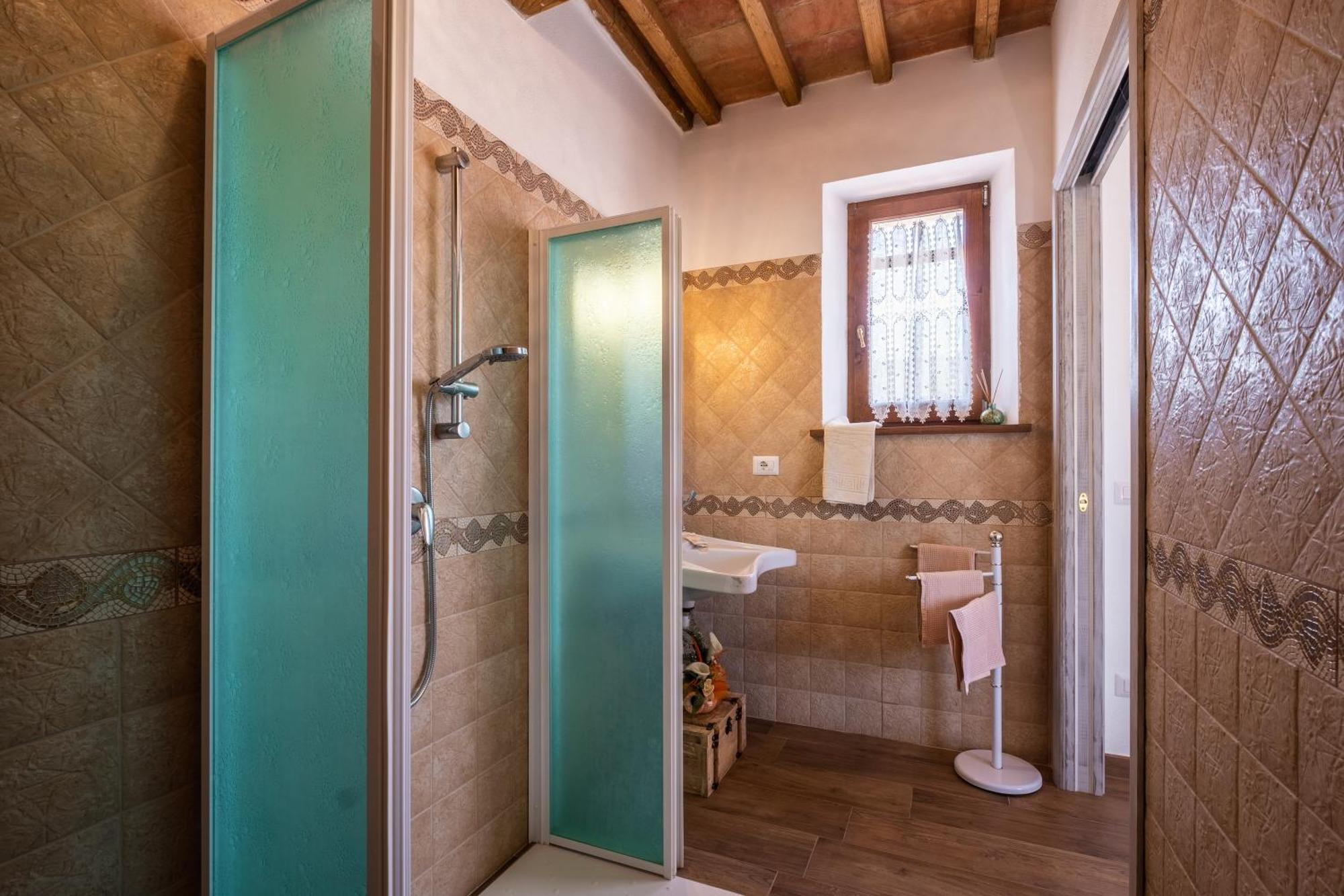 Farm stay Rosso - Monte Crespini *